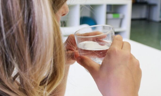 Stiprus troškulys yra vienas iš pagrindinių diabeto požymių